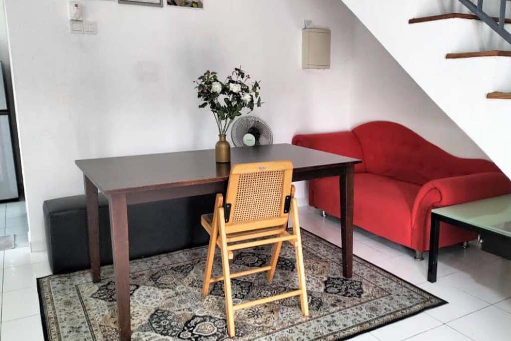 Iris 55 Corner Lot House Spacious Outdoor With Wi-Fi Джохор Бахру Екстериор снимка
